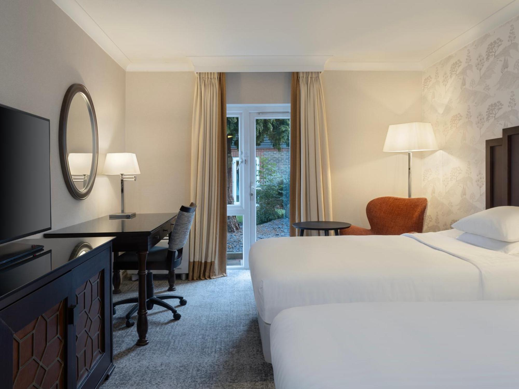 ทูดอร์ พาร์ค แมริออท โฮเต็ล แอนด์ คันทรีคลับ Hotel เมดสโตน ภายนอก รูปภาพ